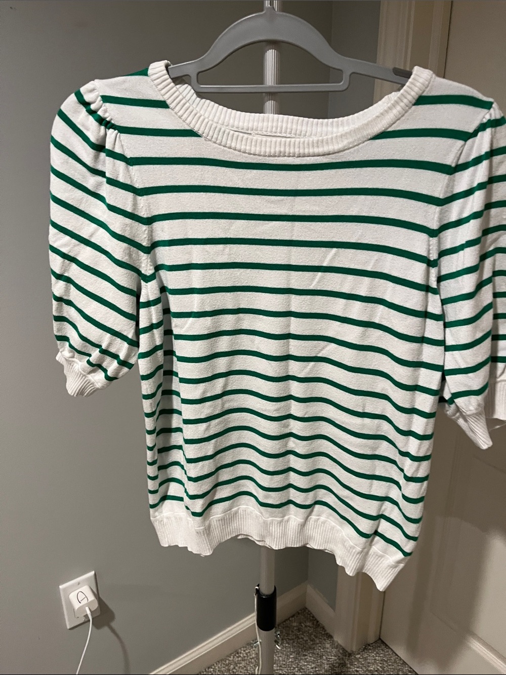 Marled White and Green Striped Puff Sleeve Top